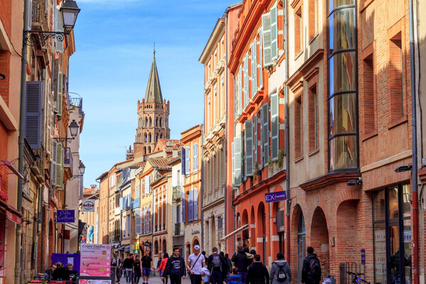 Toulouse, la ciudad europea que está de moda | Turismo | 5Días