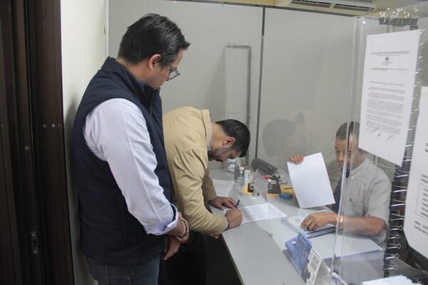 Municipio de Asunción entrega documentos sobre Parxin a la Contraloría | 1000 Noticias