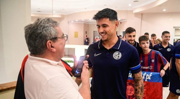 Versus / Dos paraguayos en el "once ideal de la fecha 7" del fútbol argentino