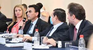 El MUVH apoyará Estrategia Nacional de Movilidad Eléctrica