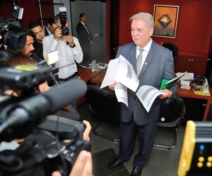 "Nombraron a 59 asistentes fiscales sin concurso en los últimos meses" - PDS RADIO Y TV