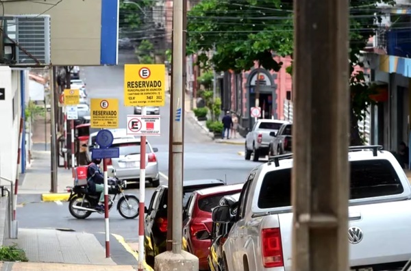 Nenecho sobre estacionamiento tarifado: «sí o sí va a ser un perjuicio para la ciudadanía asuncena»