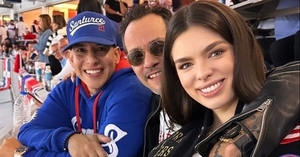 ¡Apenami sus amigos! Nadia fue captada junto a Daddy Yankee en un partido de béisbol