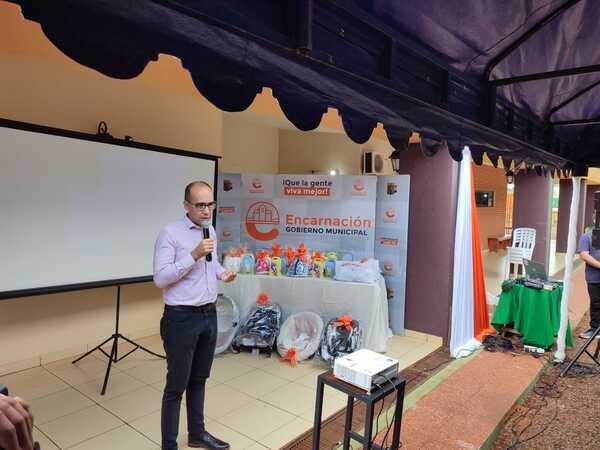 Celebran un año del programa municipal "Nacer con Plenitud" en Encarnación