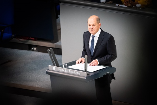 Olaf Scholz señala la importancia de cooperación de la UE con Latinoamérica - Revista PLUS