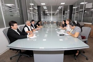 Diario HOY | TSJE y MEC planifican lanzamiento de las Pasantías Educativas a nivel país