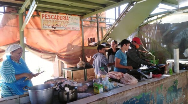 Pescaderías han empezado a subir ante crecidas | 1000 Noticias