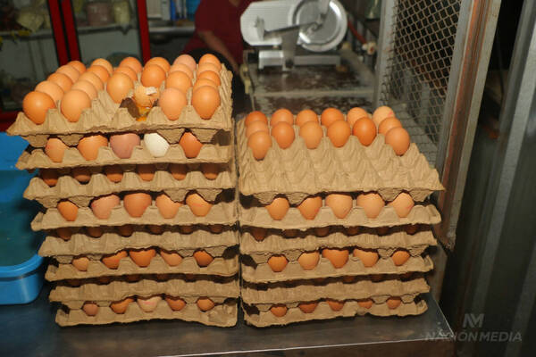 ¡Los huevos ya cuestan un huevo y encima van subir de nuevo. he'i!
