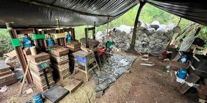 Incautan 9.000 kilos de marihuana y dos camionetas en Amambay