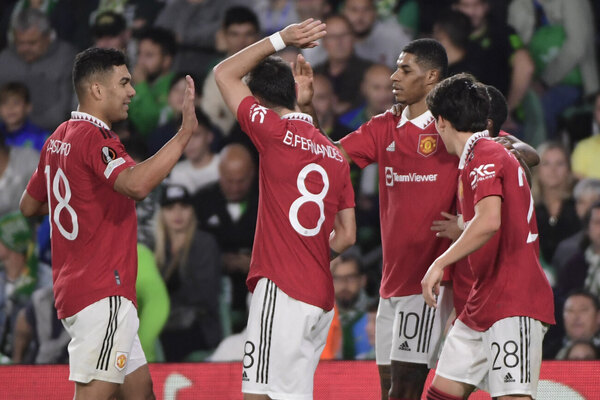 Versus / El Manchester United cumple y se mete en cuartos de la Europa League