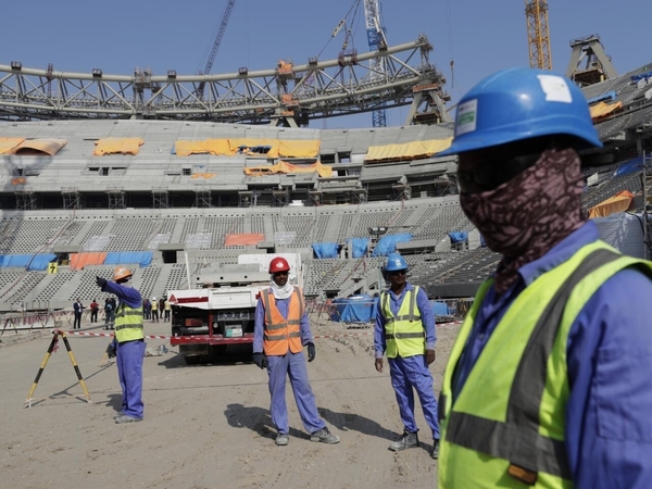 Diario HOY | Amnistía apura a la FIFA para indemnizar a los obreros del Mundial