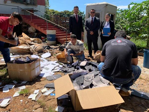 Destruyen productos falsificados por más de 100 millones de guaraníes - Noticde.com