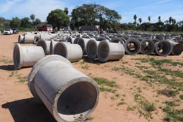 Avanzan obras de alcantarillado en Yhú y Pirayú