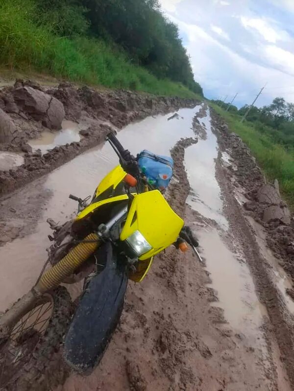 Pobladores de Bahía Negra critican desidia del MOPC en la reparación de caminos - Noticias del Chaco - ABC Color