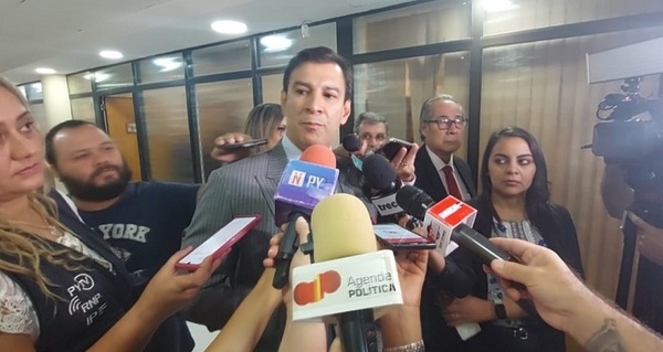 «Beto» Ovelar: «Cuanto más nos guachean, más nos ponen fuertes»