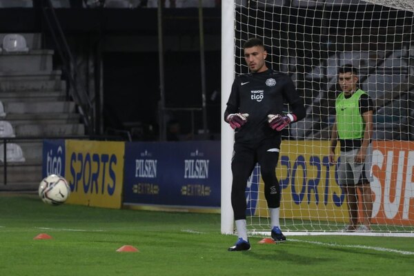 Diario HOY | Marcelo Broli incluye a Gastón Olveira en la selección uruguaya