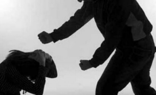 Maltrataba y amenazaba de muerte a su madre