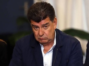 Alegre “plantó” a empresarios en el conversatorio del Club de Ejecutivos - trece