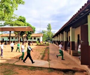 Piden que escuela rural sea desvinculada del programa de almuerzo escolar de Carapeguá - Nacionales - ABC Color