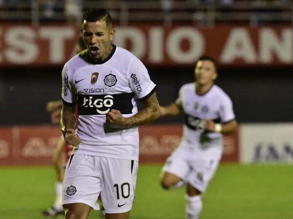 Olimpia, un abonado de la FIFA - Fútbol - ABC Color