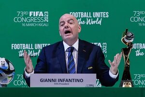 Infantino, reelecto por aclamación en la FIFA - Fútbol Internacional - ABC Color