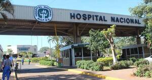 La Nación / Médicos del Hospital Nacional podrían ser imputados por parto en pasillo