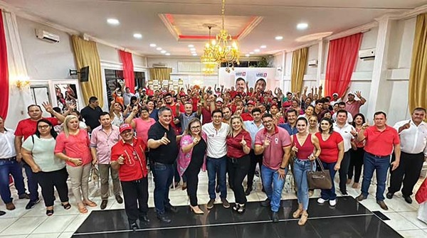 Tiki González valoró el trabajo de los docentes y aseguró que trabajará para mejorar las condiciones en la educación pública | DIARIO PRIMERA PLANA
