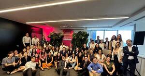 La Nación / Ferrere conversó con mujeres paraguayas que “se potencian”