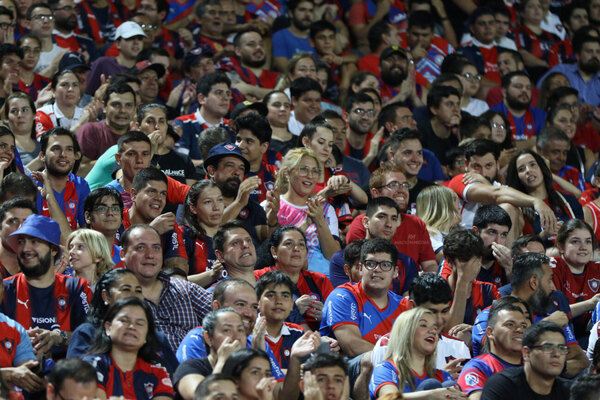 Versus / La millonaria recaudación que logró Cerro Porteño ante Fortaleza en la Nueva Olla
