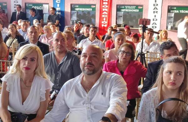 Candidato a diputado Orlando Arévalo participó de la audiencia pública | Lambaré Informativo