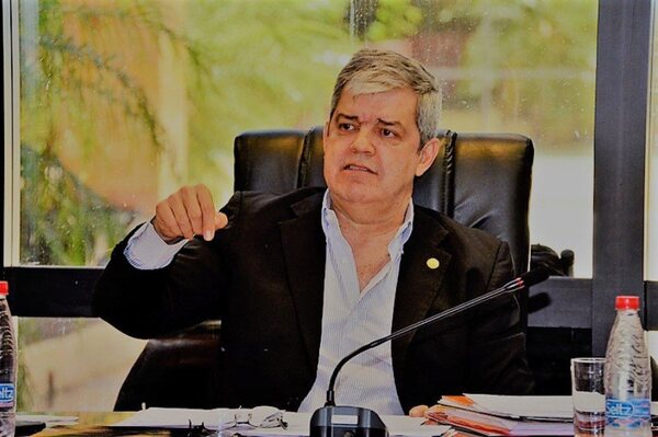 Riera critica al CM por el manoseo a los candidatos a la Corte - ADN Digital