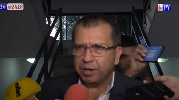 Senador Osorio reitera denuncia contra Erico Galeano ante la Fiscalía - Noticias Paraguay