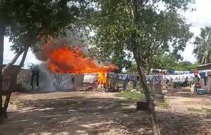 Humilde familia pierde todas sus pertenencias en incendio de vivienda | Radio Regional 660 AM