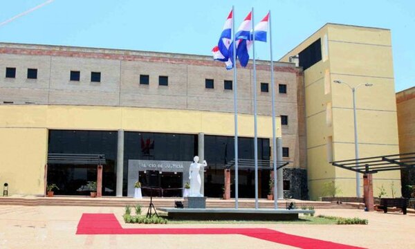 Robaron energía para criptomonedas y fueron condenados a 2 años con suspensión de ejecución