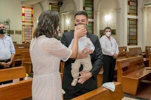 Iglesia Católica les dirá adiós a los padrinos y madrinas durante bautizos – Prensa 5