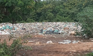 Diario HOY | Intervienen vertedero clandestino en Loma Grande