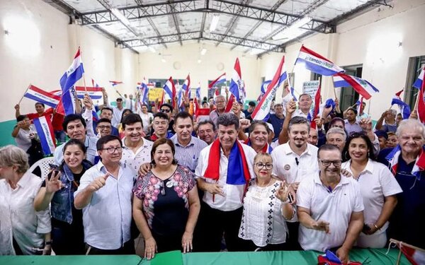 Ahora ya somos 150 organizaciones políticas, dijo Efraín Alegre