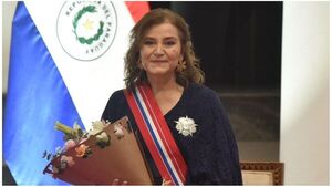 Berta aboga por salud universal para poder retirarse en Paraguay