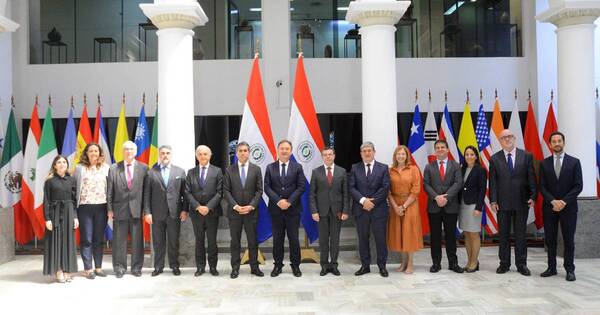 La Nación / Tras reunión de autoridades de Paraguay y Portugal destacan compromiso de cooperación