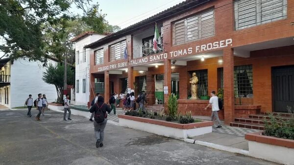 Colegio Santo Tomás cumplió 70 años de vida institucional - Interior - ABC Color