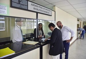 Intendente de San Pedro del Ycuamandyyú chicanea y elude audiencia - Política - ABC Color