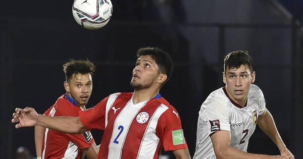 La Nación / Retornos importantes en la lista de Schelotto