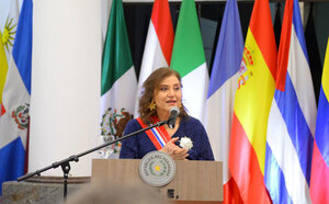 Tras recibir condecoración, Berta Rojas clamó por salud gratuita en el país por ser un derecho humano - Radio Imperio