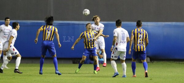 Versus / Nacional y Luqueño prometen un gran partido