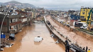 VIDEO: Terribles inundaciones en Turquía dejan 18 víctimas fatales hasta el momento - Megacadena — Últimas Noticias de Paraguay