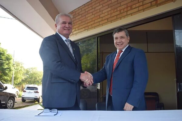 Fiscal general pide a funcionarios devolver prestigio al Ministerio Público - Nacionales - ABC Color