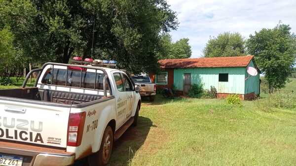 Delincuentes hurtan dinero y arma en Itapúa Poty