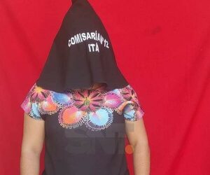 Enfermera se entregó a la policía tras orden de detención por no ayudar a madre que dio a luz en el piso