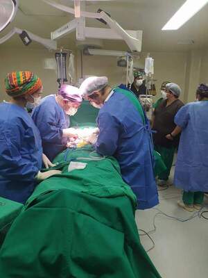 En Clínicas se realiza el primer trasplante renal del año en adultos | 1000 Noticias