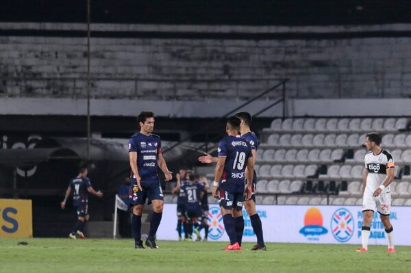 Nacional fue más y derrotó a Olimpia | 1000 Noticias